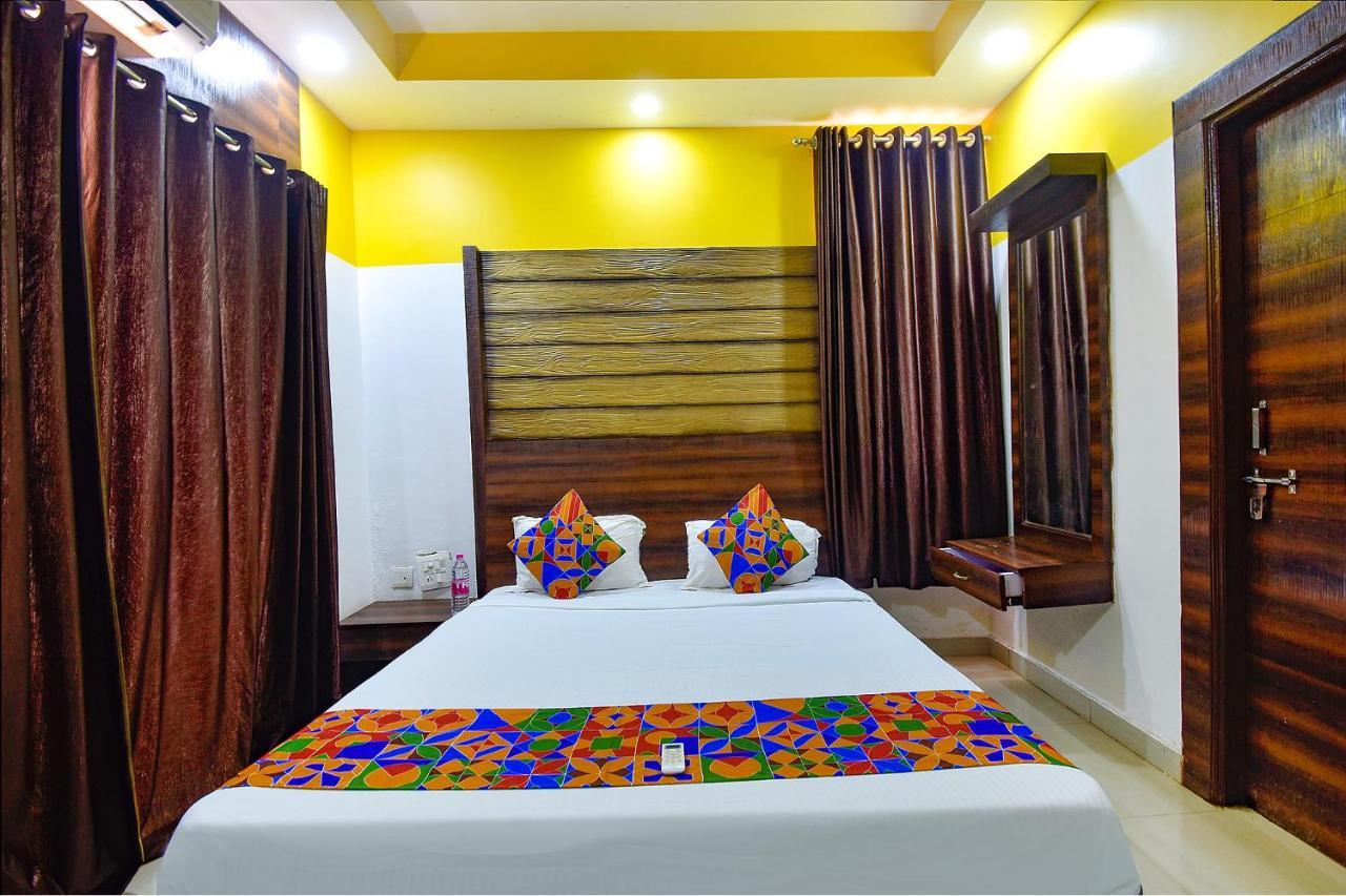 Fabhotel Ocean View Apartment, Dabolim Old Goa Exteriör bild