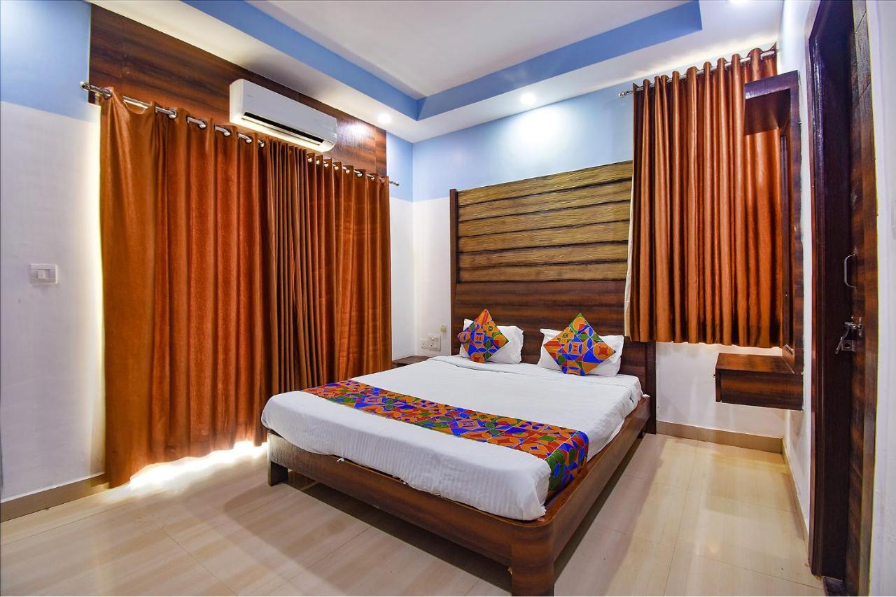 Fabhotel Ocean View Apartment - Nr Dabolim Airport Old Goa Exteriör bild