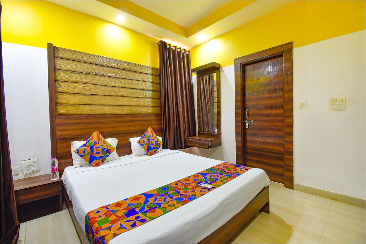 Fabhotel Ocean View Apartment, Dabolim Old Goa Exteriör bild